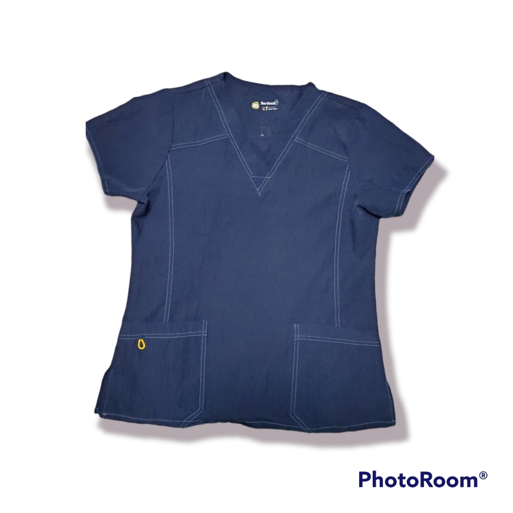 Wonder wink four stretch scrub top